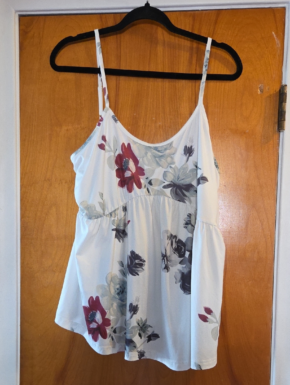 SHEIN White Floral Spaghetti Strap Camisole with Red & Gray Blooms
